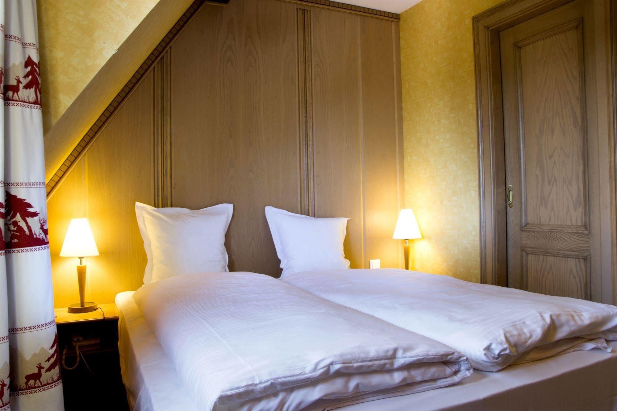 Hotel Spa Et Restaurant Au Chasseur Birkenwald Luaran gambar